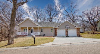 3517 Fairway Drive, Plattsmouth