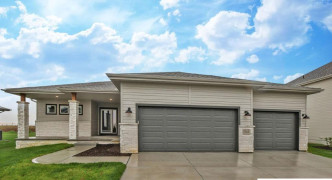 12351 Elk Ridge Circle, Papillion