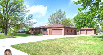 2532 N North Rd. , Grand Island