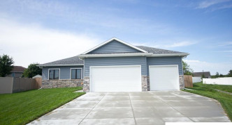 8921 Trader Court, Lincoln