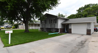 236 N Custer Ave , Grand Island