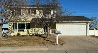 702 W 19th St. , COZAD