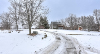 36808 Oakmont Drive, Louisville