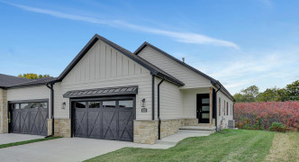 9131 Hillcrest Trail, Lincoln