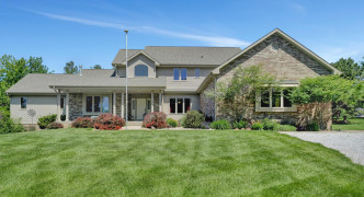 5050 Bridle Lane, Lincoln