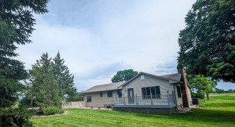 42290 765 Road , Cozad