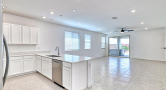 9535 W TRUMBULL Road, Tolleson