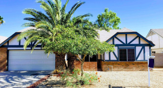 4931 W JULIE Drive, Glendale