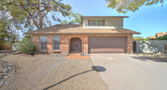 4728 W ANNETTE Circle, Glendale