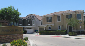 162 W TREMAINE Court, Gilbert