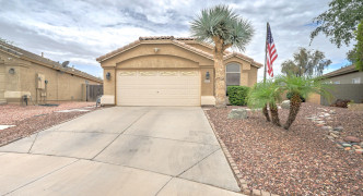 21752 N BRADEN Road, Maricopa