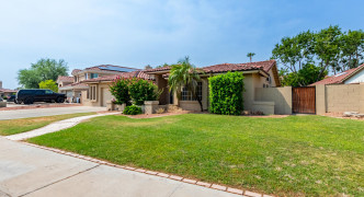 7121 W COLUMBINE Drive, Peoria