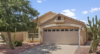 4748 E DESERT WIND Drive, Phoenix