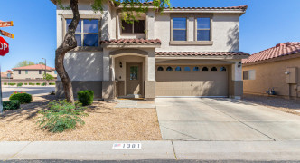 1381 S WAGON WHEEL Court, Chandler