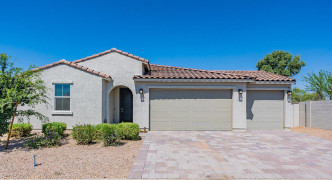 681 S SILVERCREEK Place, Casa Grande