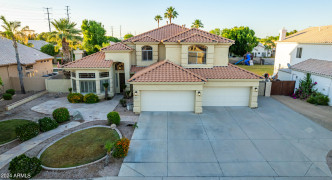 2042 E VICTOR Road, Gilbert