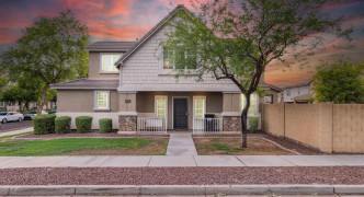 2344 E WAYLAND Drive, Phoenix