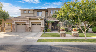 364 W BLUEBIRD Drive, Chandler