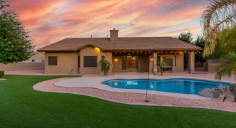 4318 W Saguaro Park Lane, Glendale