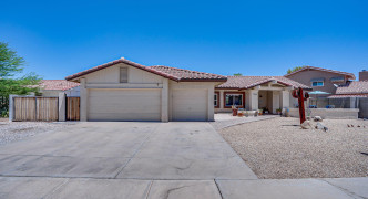 7208 W COLUMBINE Drive, Peoria