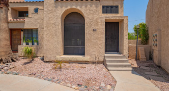 1025 E HIGHLAND Avenue, Phoenix