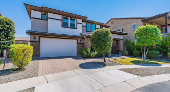 3943 E CANYON Place, Chandler