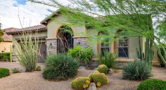 3807 E CREST Lane, Phoenix