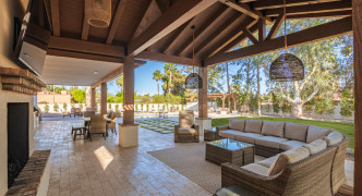 8307 E DAVENPORT Drive, Scottsdale