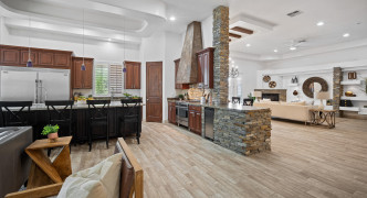 6146 E DIXILETA Drive, Cave Creek