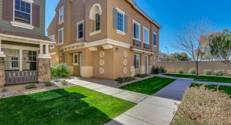 1340 S SABINO Drive, Gilbert