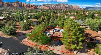 2296 ROADRUNNER Road, Sedona