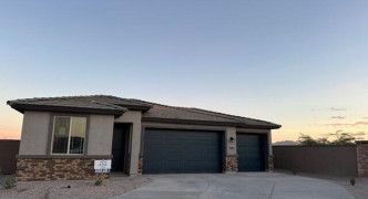 15933 W HACKAMORE Drive, Surprise