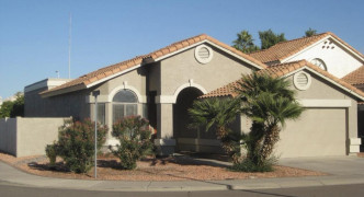 825 N CHOLLA Street, Chandler