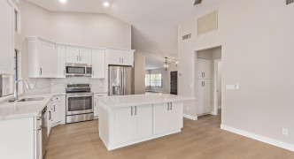 9764 E DREYFUS Avenue, Scottsdale