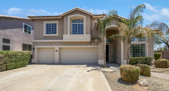 271 N CARRIAGE Lane, Chandler