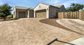 9585 W WHISPERING WIND Drive, Peoria