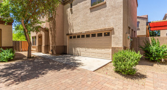 1339 E DUNBAR Drive, Phoenix