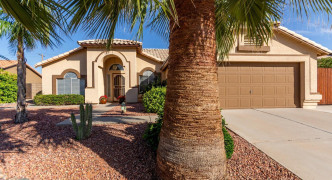 989 S CANAL Drive, Gilbert