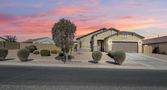 17542 W PINNACLE VISTA Drive, Surprise