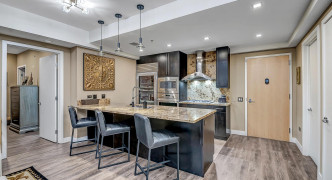 7167 E Rancho Vista Drive, Scottsdale