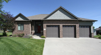 9910 Crystal Water Circle, Lincoln