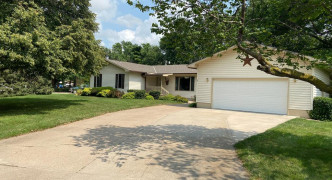 4233 Nordic Rd , Grand Island