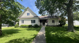 823 NE 823 Grand Avenue , Ravenna