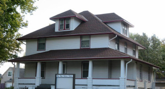 2217 B Avenue, COUNCIL BLUFFS