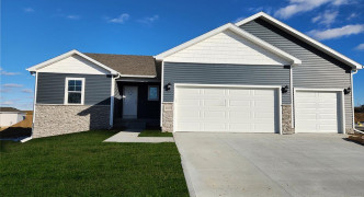 6410 Harvest Drive, Papillion