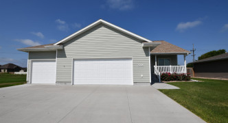 904 9th Avenue Place , Kearney