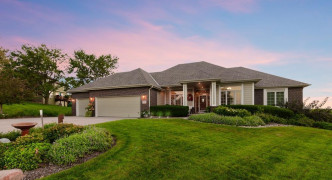 1205 Joy Street, Papillion