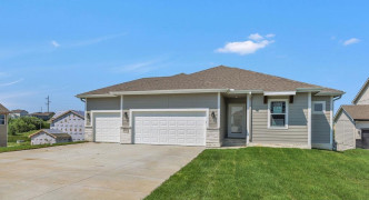 10312 S 110th Avenue, Papillion