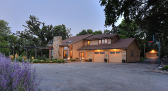 2687 Bluebird Lane, Omaha