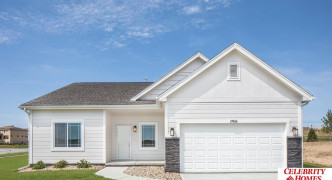 10614 Port Royal Drive, Papillion